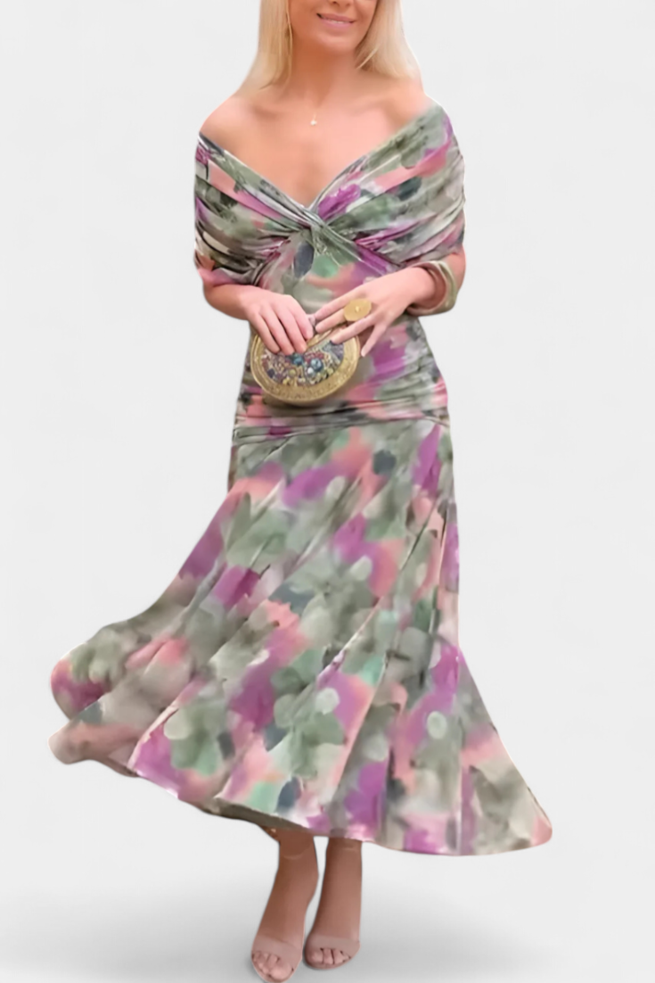 Hailey | Elegant Dress With V-Neckline