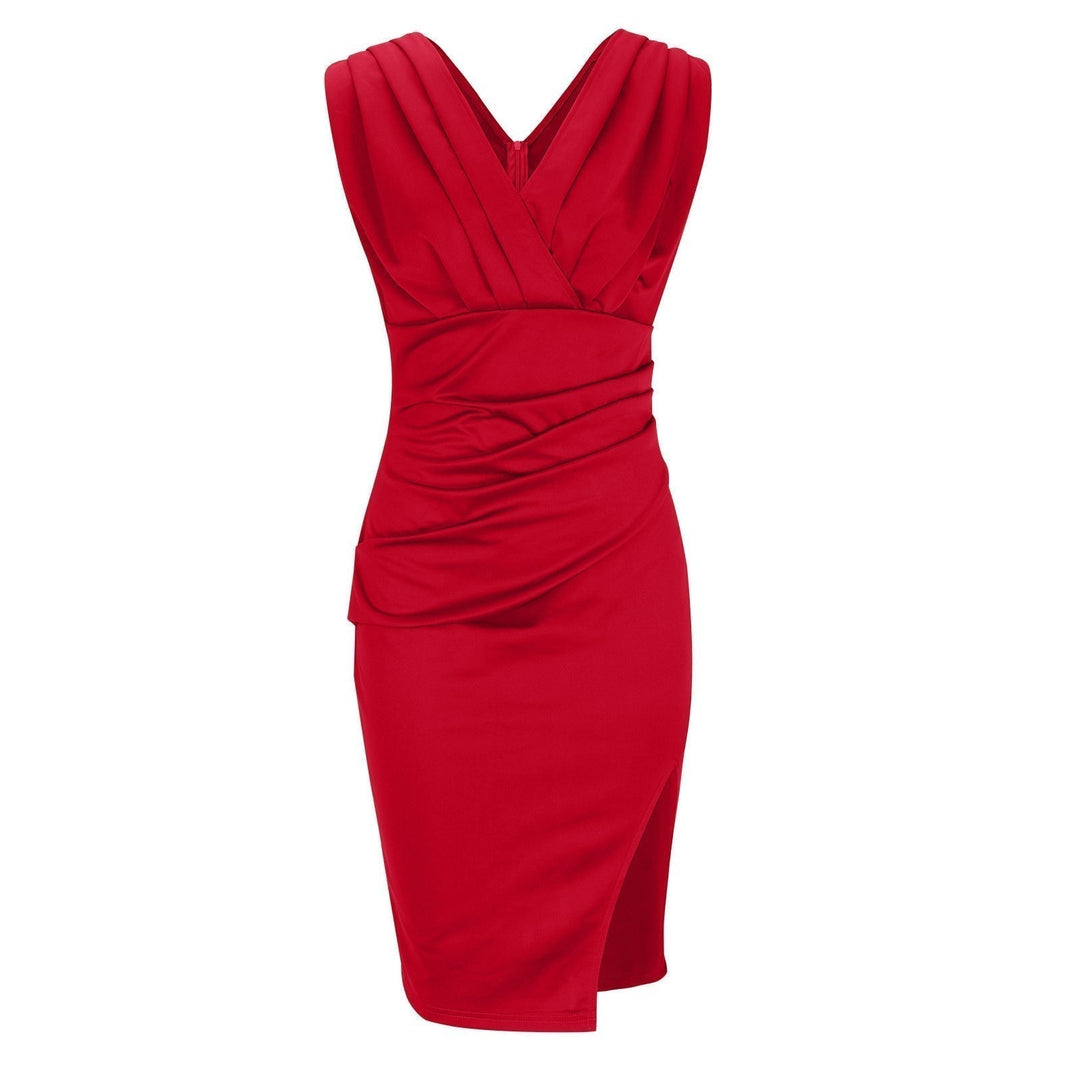 Bella | Fitted Dress with V-Neck and Slit