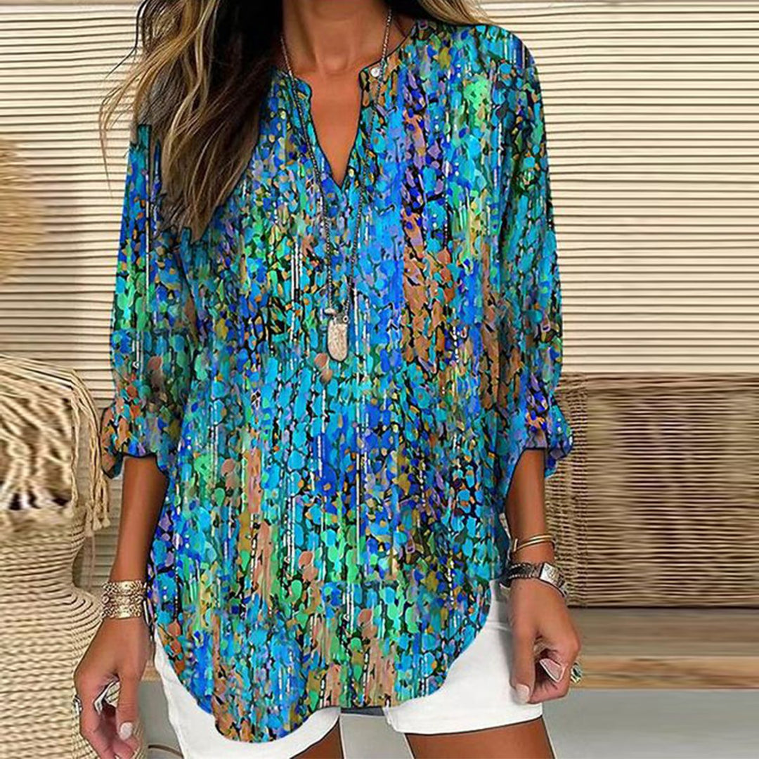 Sasha | Super fashionable green blouse with long sleeves and a V-neck