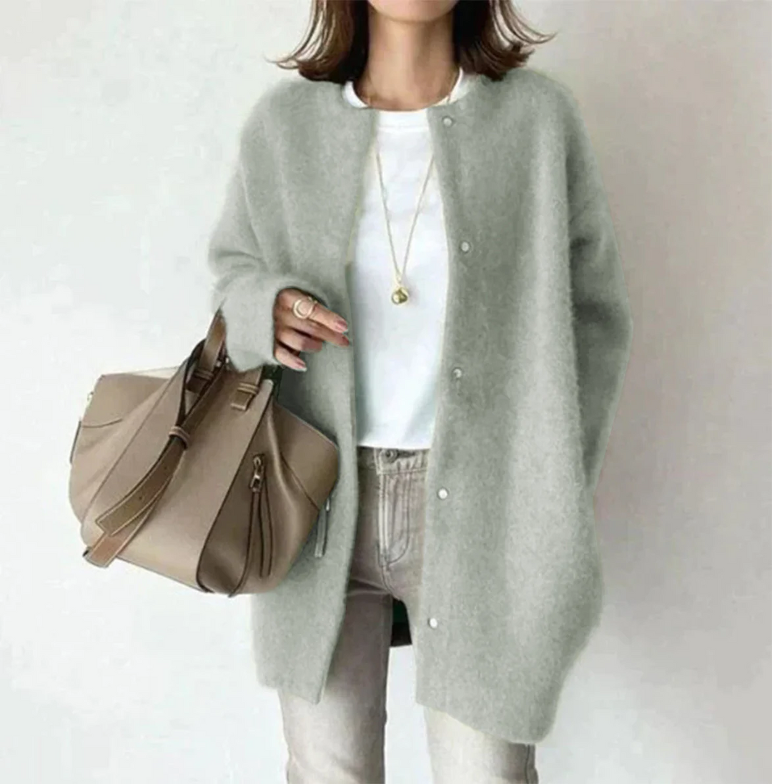 Valeria | Elegant Cardigan