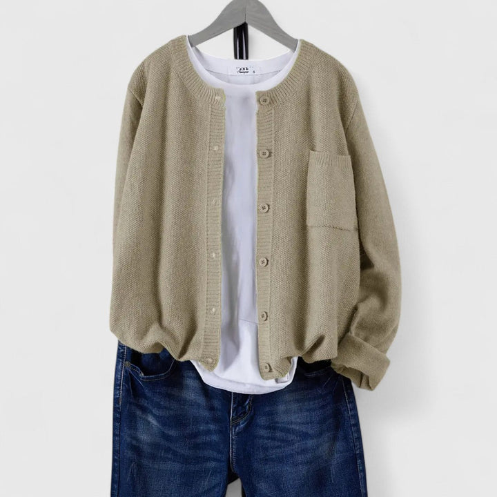 Cara | Casual Button-Up Cardigan