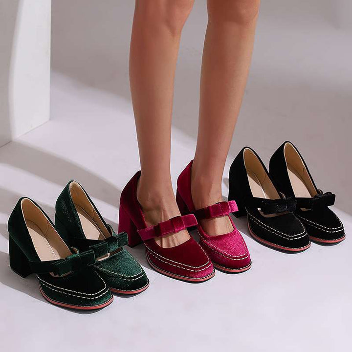 Alyssia | Velvet Loafers