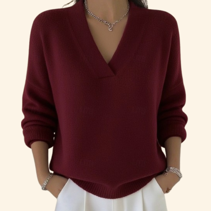 Nory | Soft Knit with V-Neck