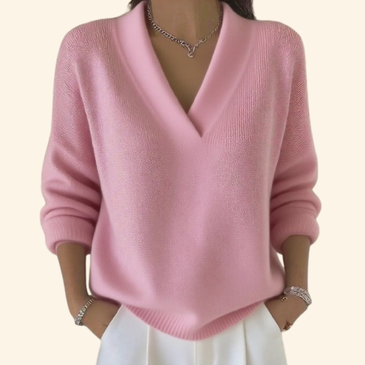Nory | Soft Knit with V-Neck