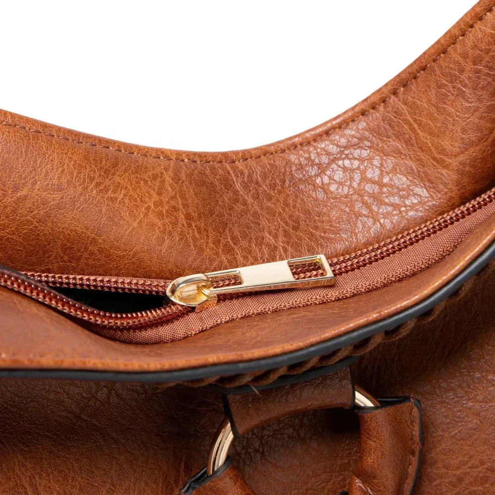 Lydia | Elegant and Timeless Crossbody Bag