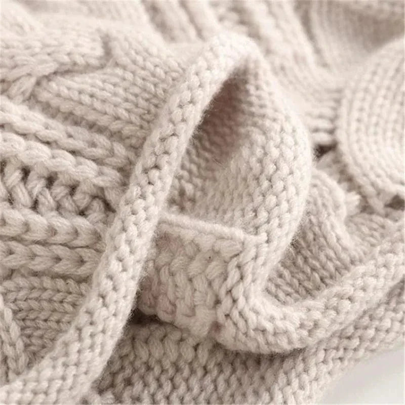 Kelly | Braided Sweater