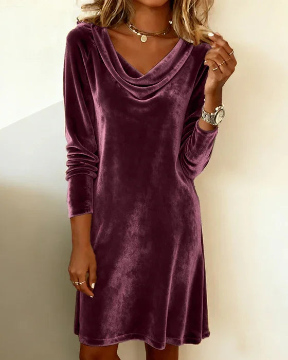 Mary | Luxurious, Soft Velvet Dress