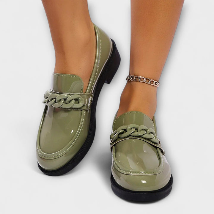 Mira – Round Shape, Casual Loafers