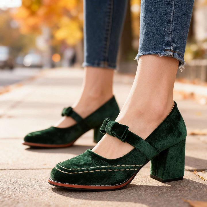 Alyssia | Velvet Loafers