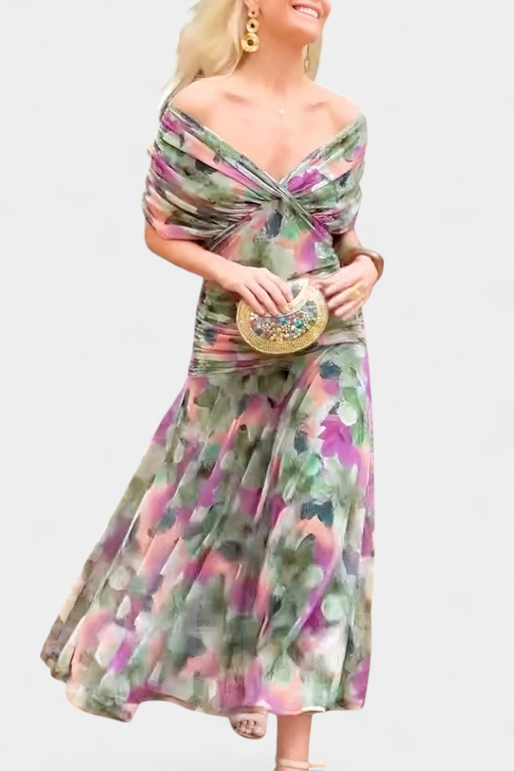 Hailey | Elegant Dress With V-Neckline